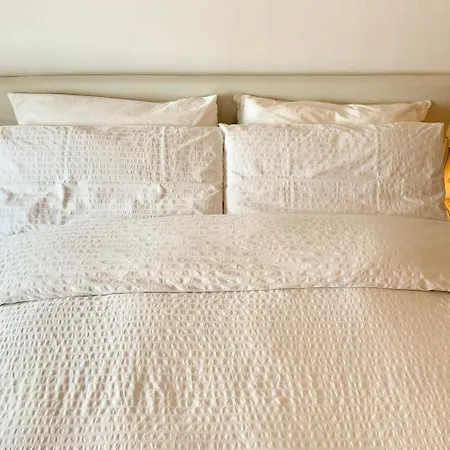 Cacatsu Daire Trieste