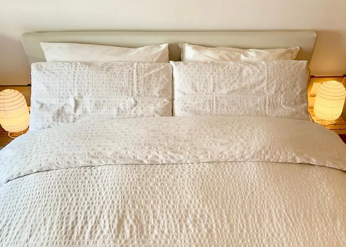 Cacatsu アパート トリエステ